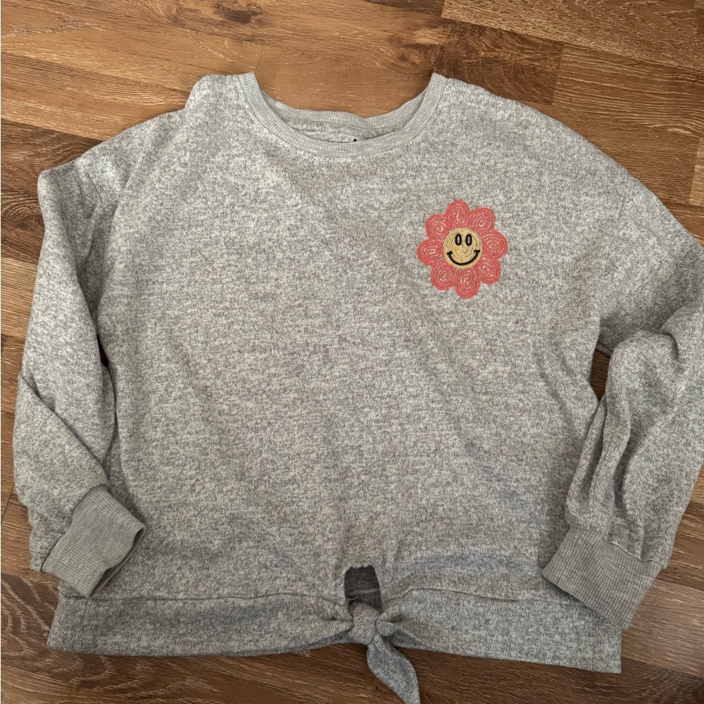 Gray Kids Sweatshirt with Pink Flower Design